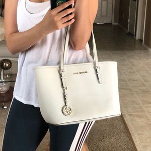 White Michael kors tote